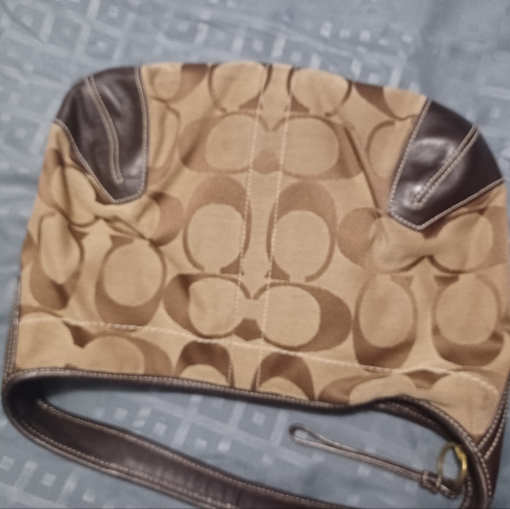 Bag - Picture 2 of 5